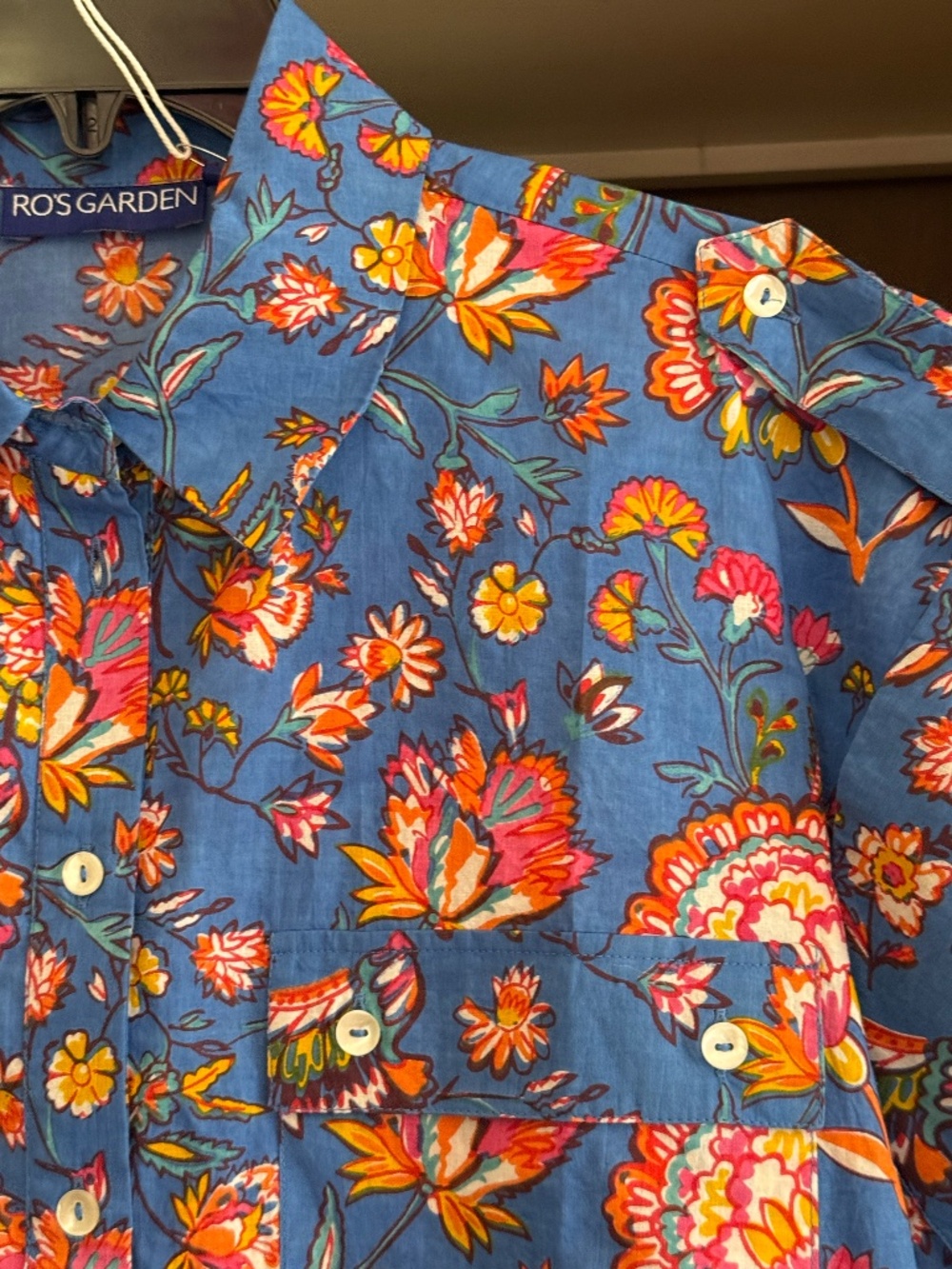 Ro's garden XS cotton floral button down shirt blouse nwt - Picture 4 of 5